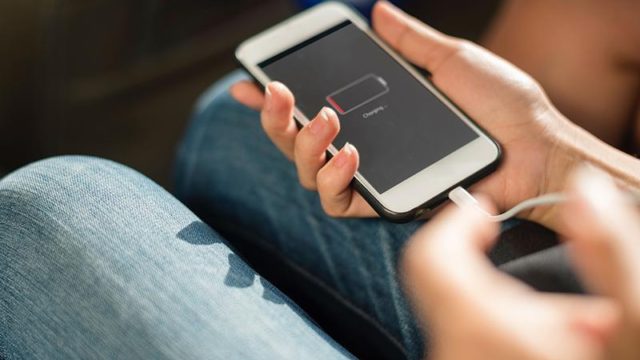 日本科學家發現了新的電池材料！能夠大幅延長電池壽命